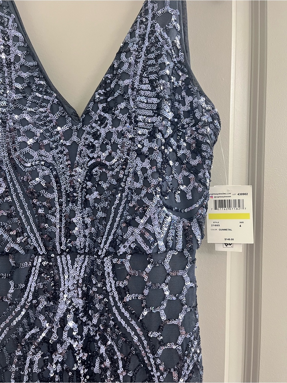 NWT Nightway Gunmetal Sequin V-Neck Evening Gown